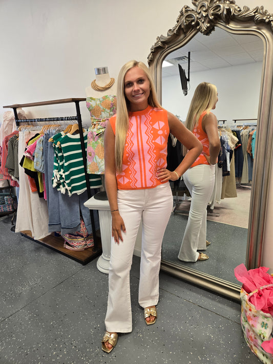 Sleeveless Pattern Knit Top