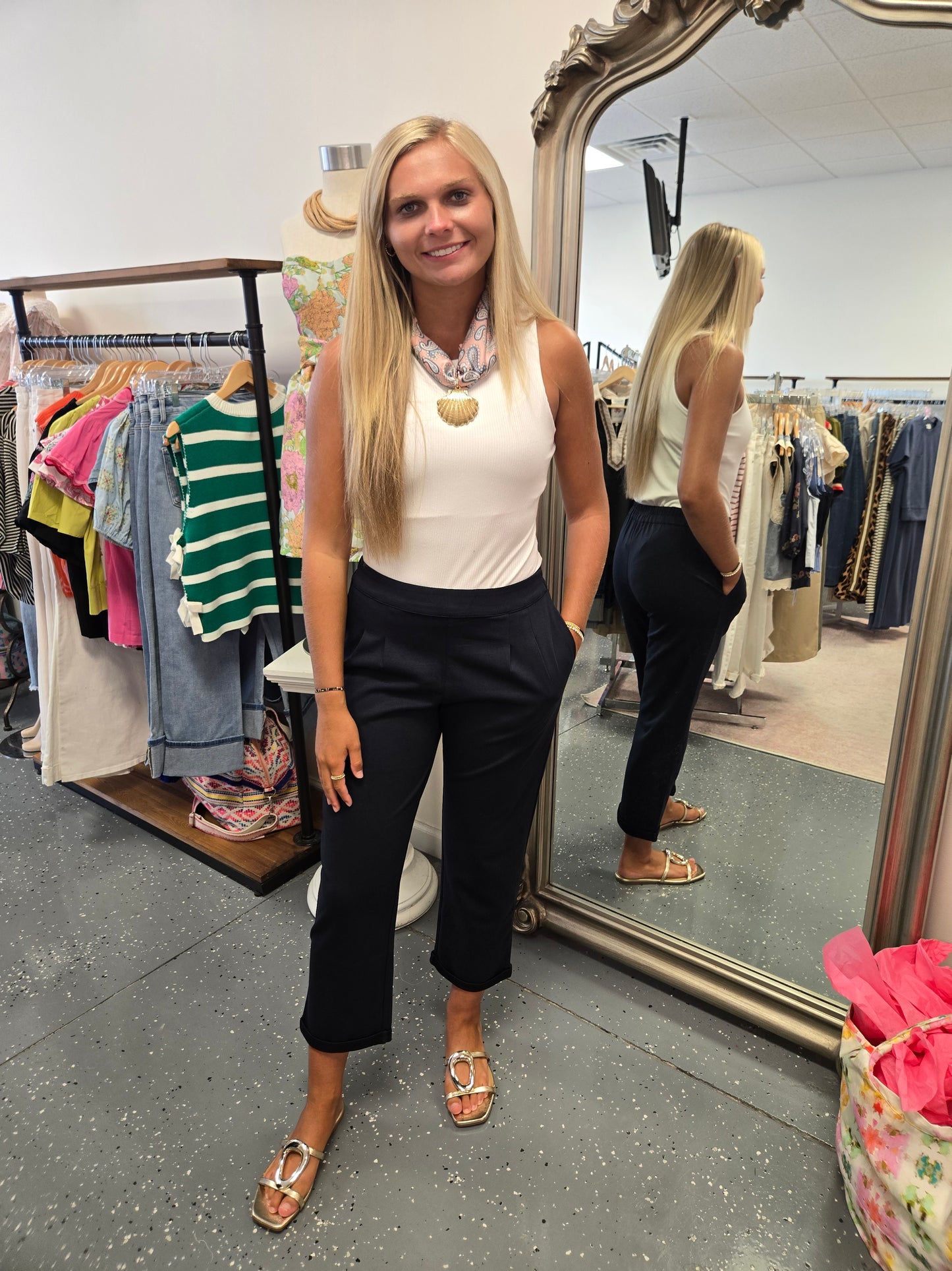 Cropped Pleated Trouser- Navy