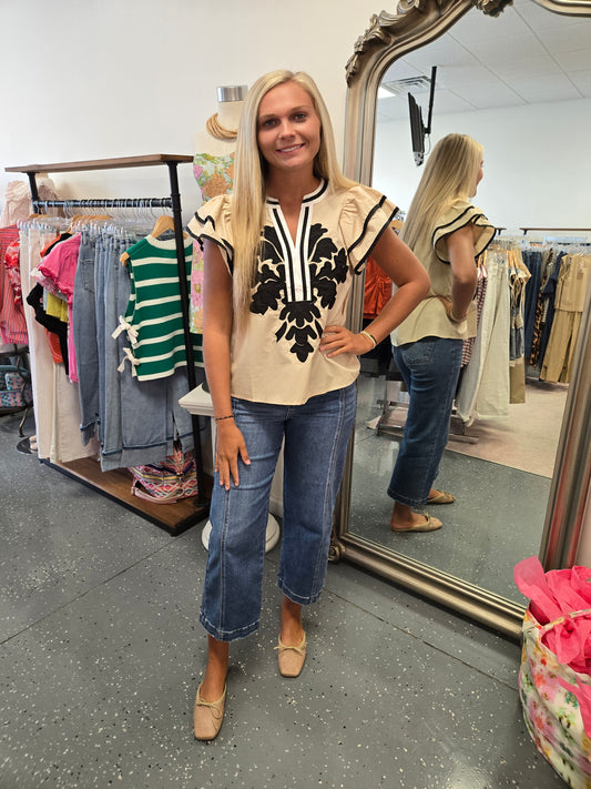 Hagan Flutter Sleeve Blouse