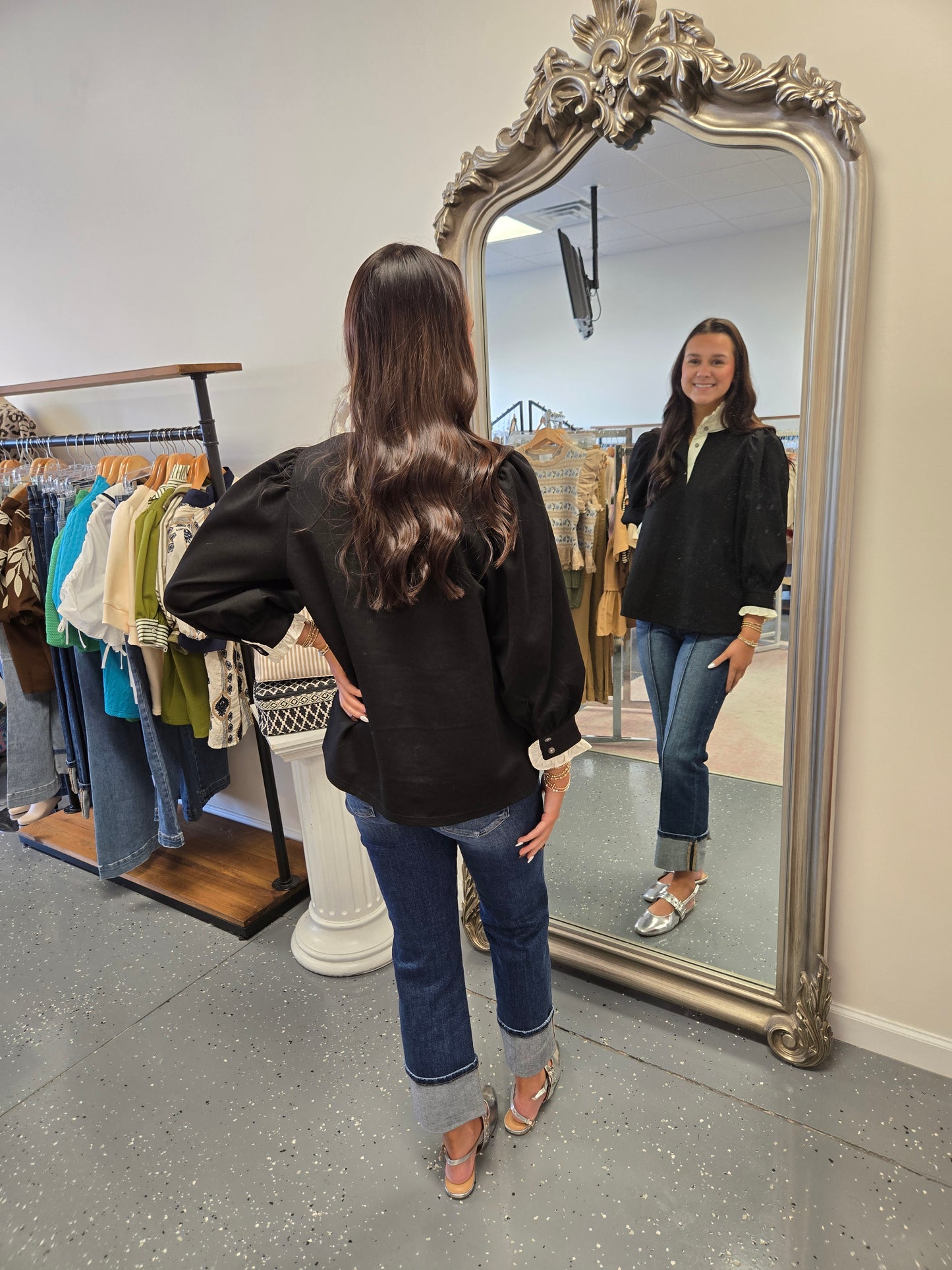 Tiffany Ruffled Detailed Top- Black