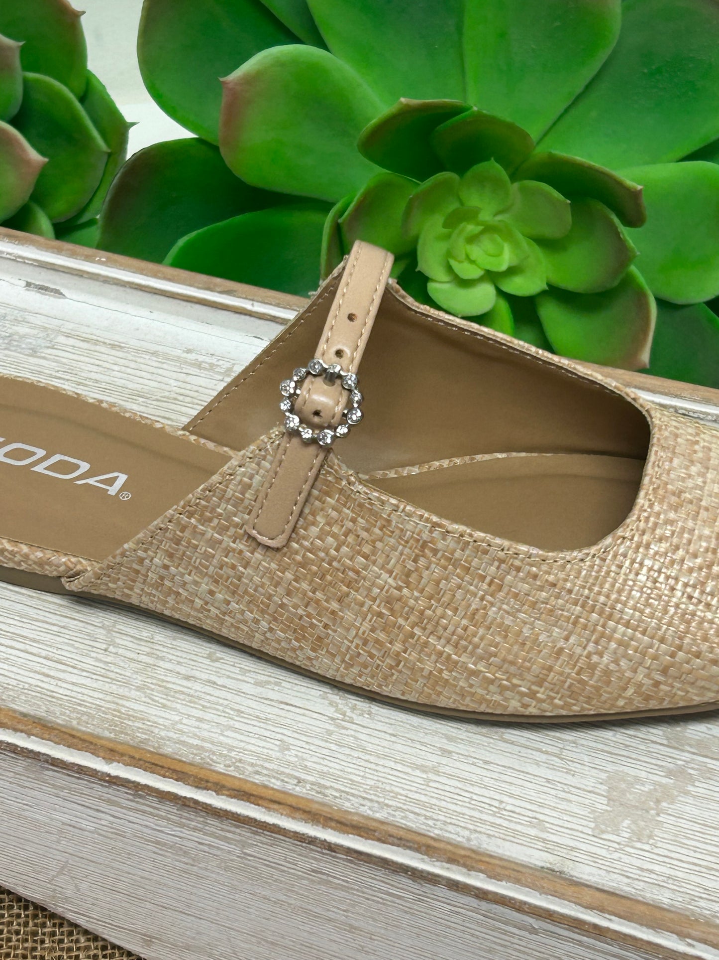 Soda Romera Flat Mules