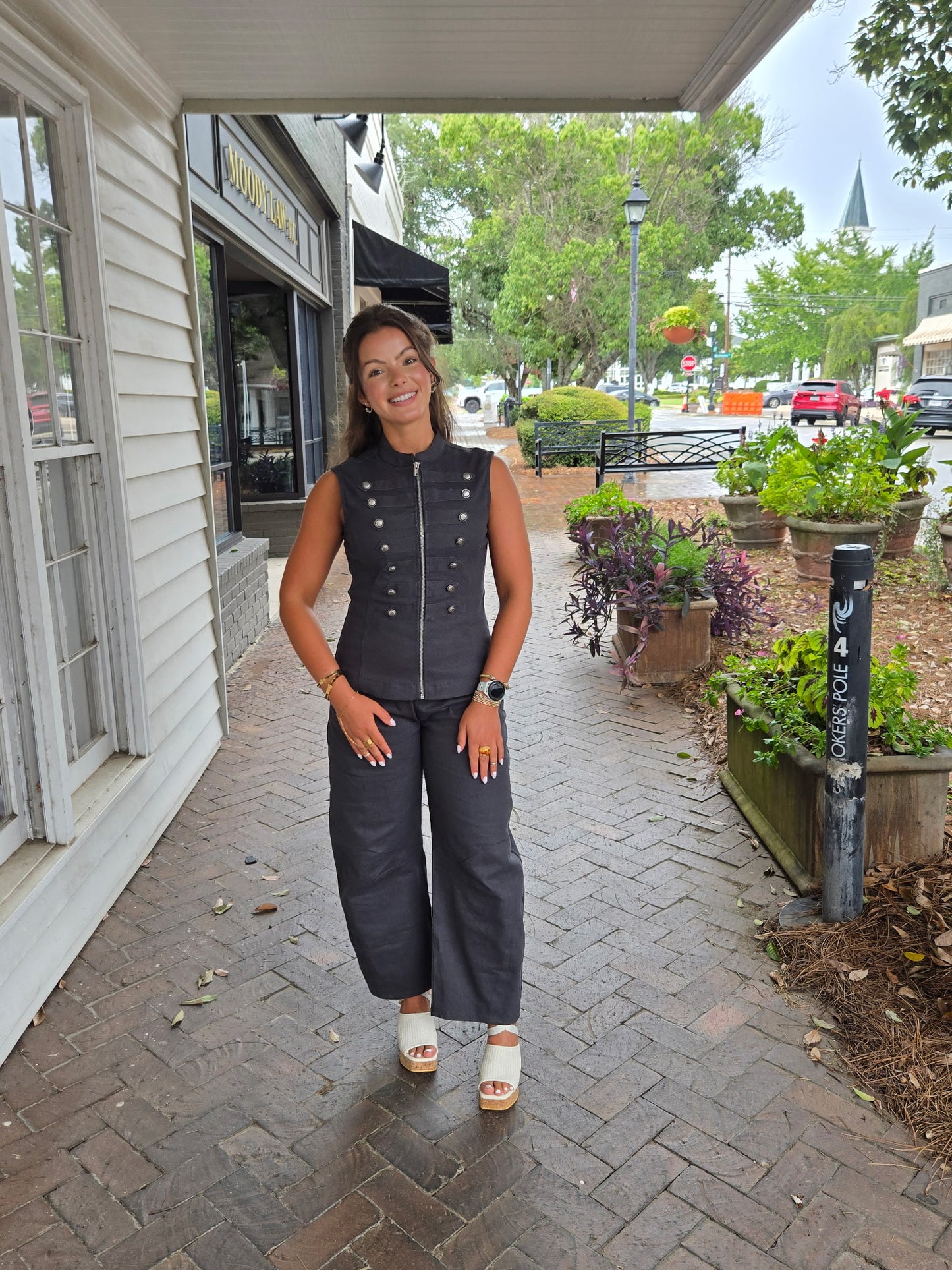 The Commander Vest Set