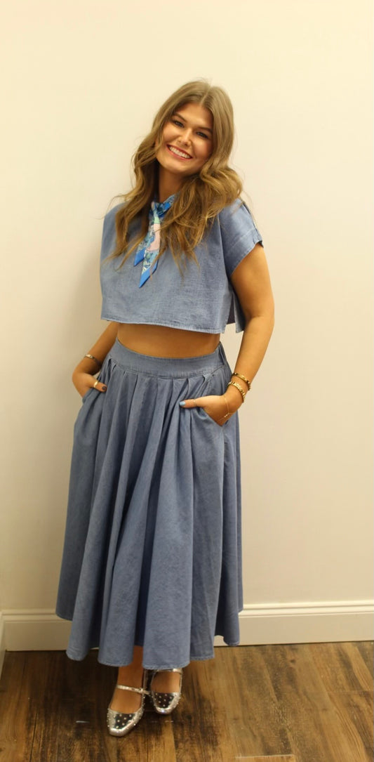 The Ellan- Two Piece Set in Light Denim