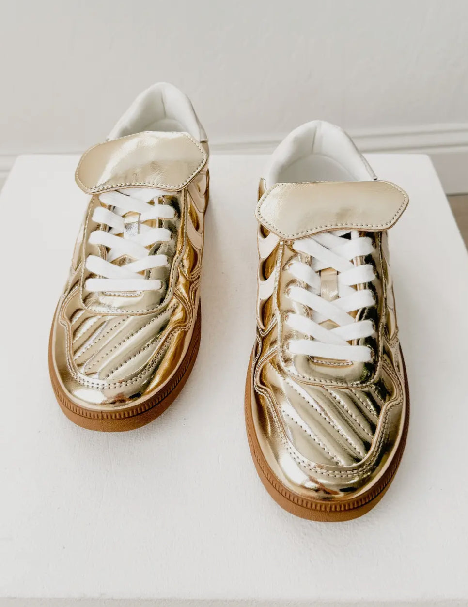 Milan Gold Sneaker